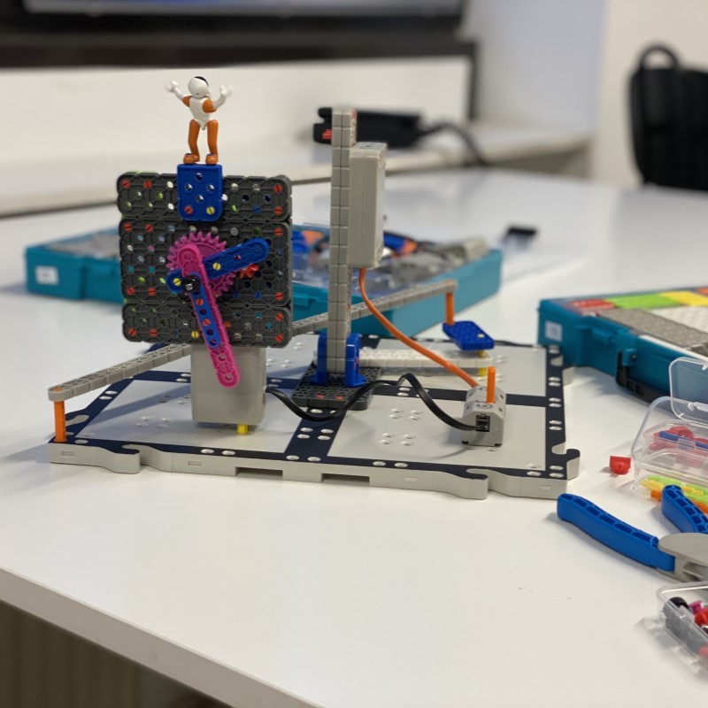 Tech Club | P1-P2 | NL, Tech Club