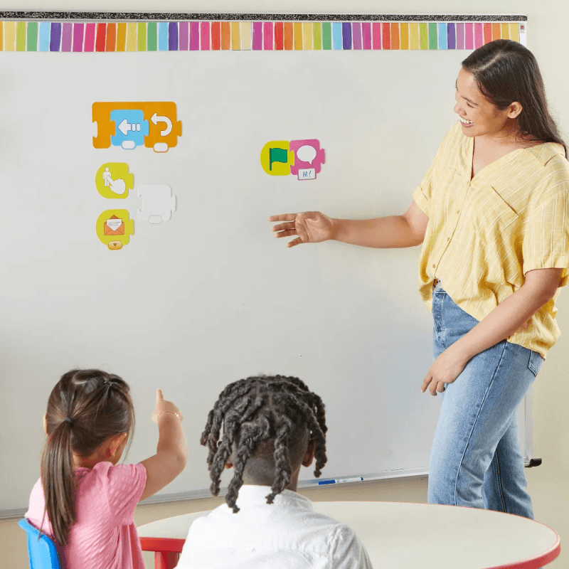 Block-Based Coding Demonstration Set for Scratch Jr, LR97476
